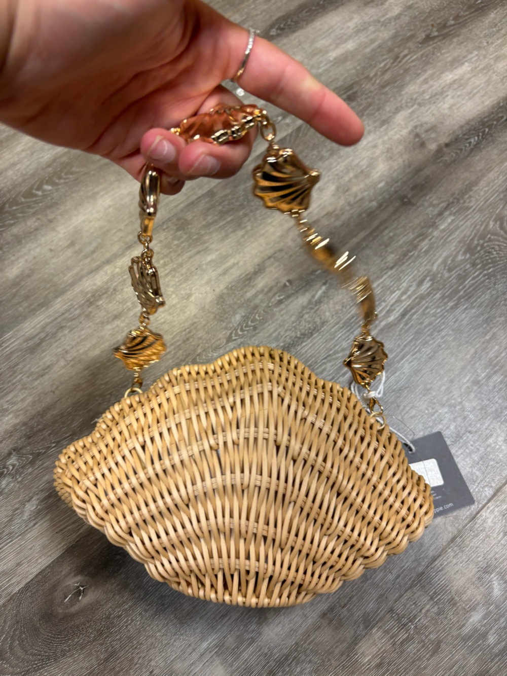 Haute Hippie | Woven SeaShell-Shaped Shoulder Bag in Natural NEW - Picture 7 of 7